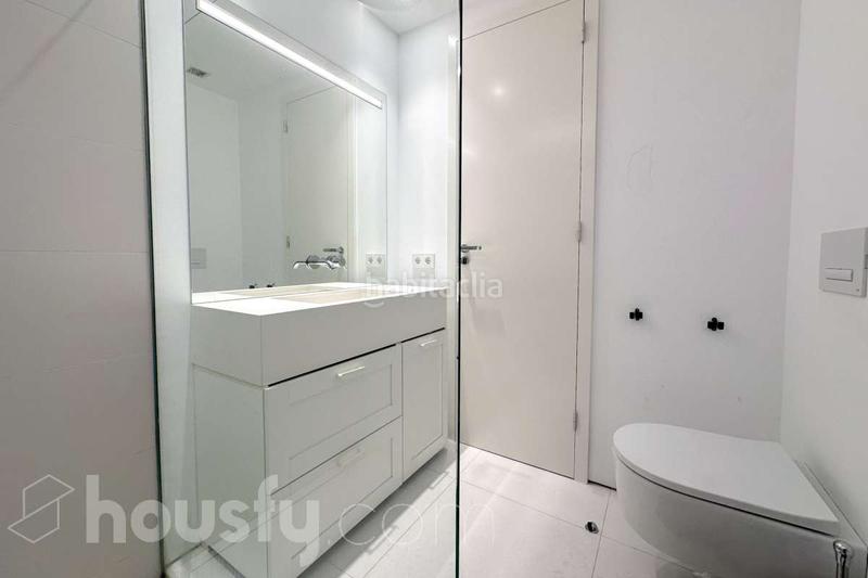 Foto 72be87e0-ef4f-4636-842a-c0cd59a715bf. Appartement dans calle javier ferrero . dans Ciudad Jardín Madrid