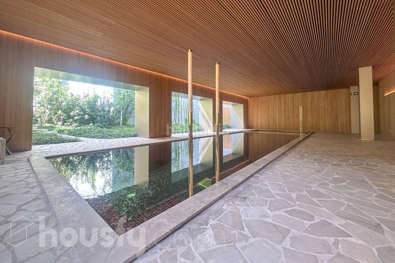 Foto 8ac1ae0c-088c-49e2-8ff9-08270939cad4. Appartement dans calle javier ferrero . dans Ciudad Jardín Madrid