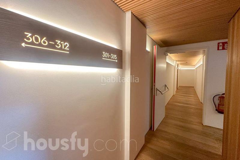 Foto a4eda952-6db8-4d60-af76-833010fcc600. Appartement dans calle javier ferrero . dans Ciudad Jardín Madrid