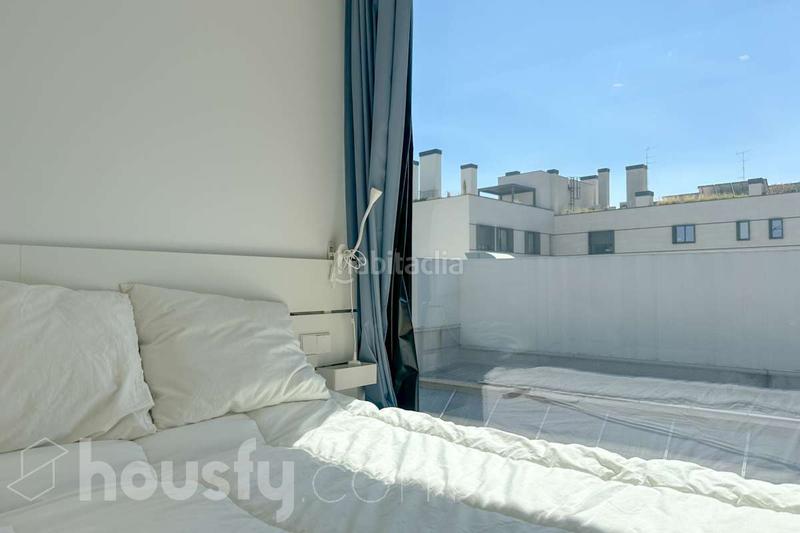 Foto a7046c86-849d-4b58-8346-ad06936db20c. Appartement dans calle javier ferrero . dans Ciudad Jardín Madrid
