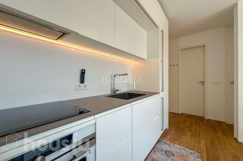 Foto 9010c4d7-fa0d-43ed-8e6b-179adbd245d5. Etagenwohnung in calle javier ferrero . in Ciudad Jardín Madrid