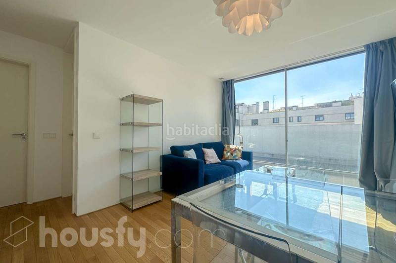 Foto f4a7a981-5fe8-4ff4-9bee-fe9f64feaf09. Etagenwohnung in calle javier ferrero . in Ciudad Jardín Madrid