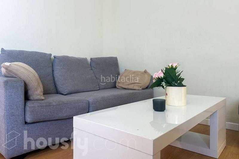 Foto 1a7b1f23-fe55-4d3d-9945-aaa121d735d6. Appartamento in c. rosario romero . in Almenara-Ventilla Madrid