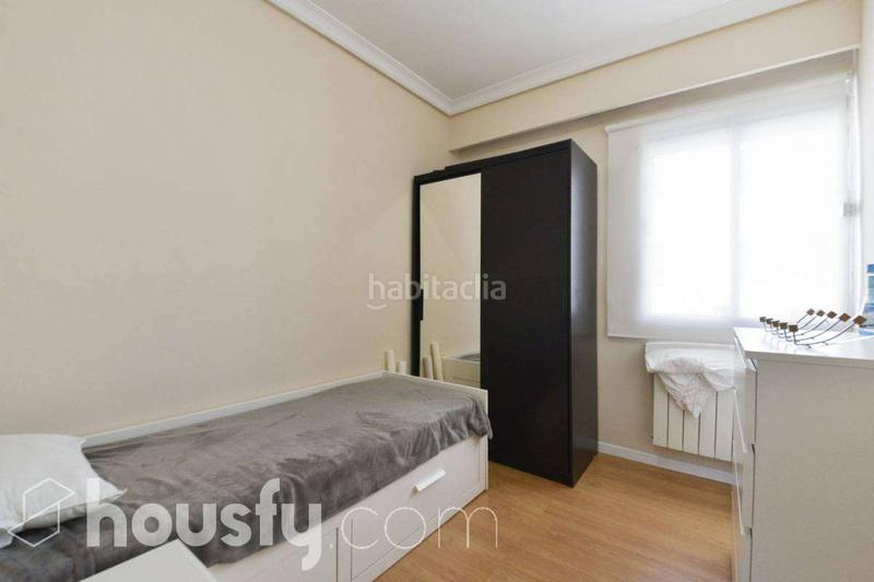Foto de78e6e7-bc07-493b-8e88-cb180704487b. Appartamento in c. rosario romero . in Almenara-Ventilla Madrid