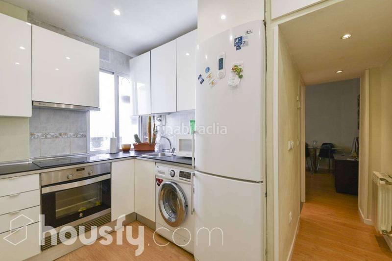 Foto 7eb4bfcc-8bad-4665-b0d3-92a43077be50. Appartement dans c. rosario romero . dans Almenara-Ventilla Madrid