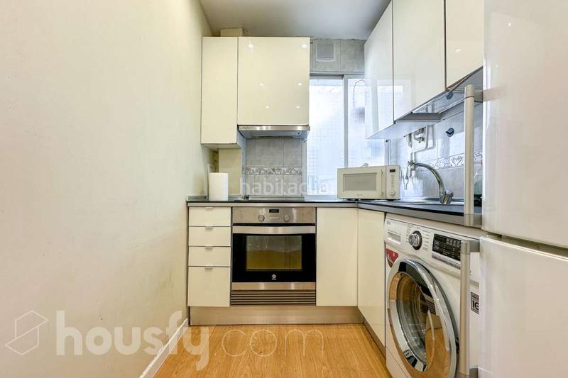 Foto 8b025bae-4ba7-4ab9-ae84-ca3b3a407e7a. Appartement dans c. rosario romero . dans Almenara-Ventilla Madrid