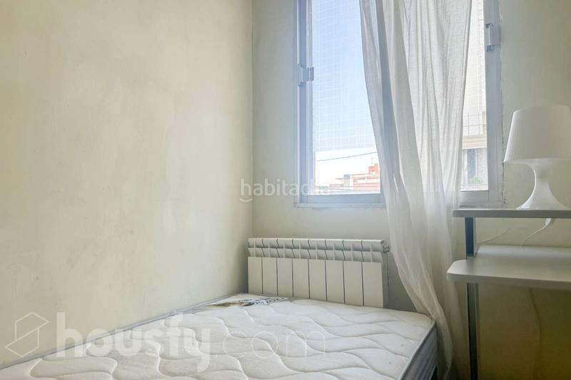 Foto a095977e-4866-417c-b14a-ebd42478a2a1. Appartement dans c. rosario romero . dans Almenara-Ventilla Madrid