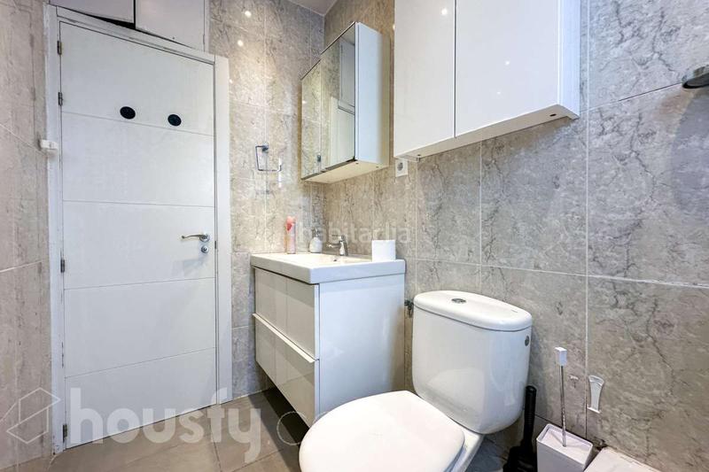 Foto 37b84253-8f99-450d-a6c4-121288e3c074. Piso en c. rosario romero . en Almenara-Ventilla Madrid