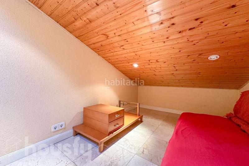 Foto b9f3ac95-8767-47e9-807b-f02c7756452d. Appartamento in calle del monte perdido . in San Diego Madrid