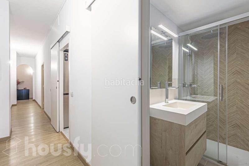 Foto fa1b1733-a69a-4c99-8917-5516e8ff07b9. Appartamento in carrer del rosselló . in La Nova Esquerra de l´Eixample Barcelona