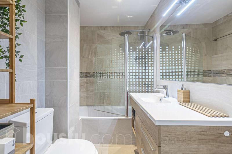 Foto 69f39c45-9537-4832-8bab-3016321ddea6. Appartement dans carrer del rosselló . dans La Nova Esquerra de l´Eixample Barcelona