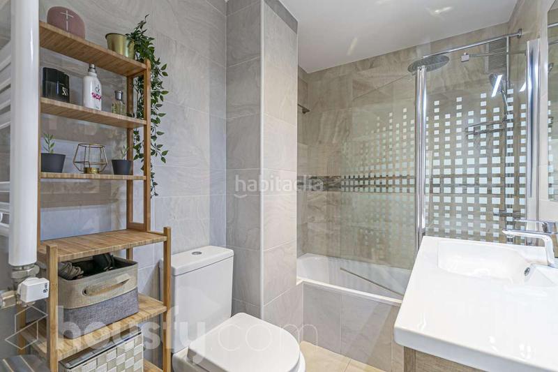 Foto 7616403c-6a87-4851-be6b-148f12a5e4cb. Appartement dans carrer del rosselló . dans La Nova Esquerra de l´Eixample Barcelona