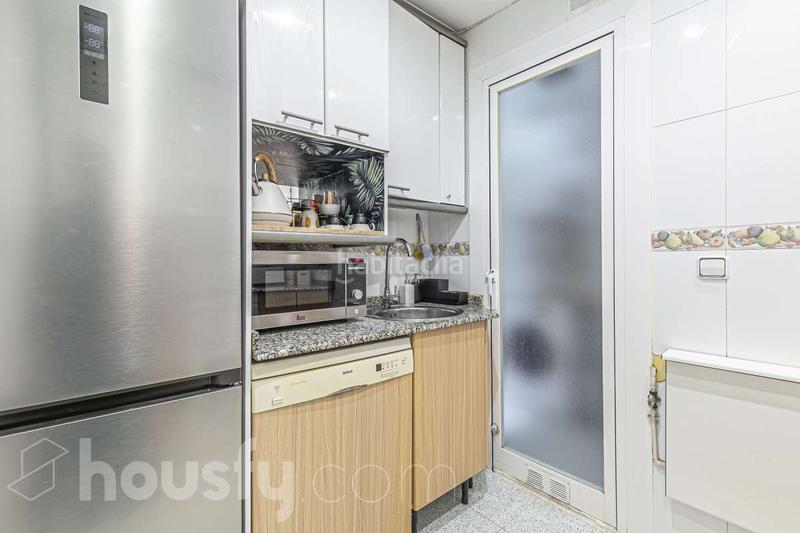 Foto 48797fd6-2b21-4277-8dbf-879d0d270024. Flat in carrer del rosselló . in La Nova Esquerra de l´Eixample Barcelona