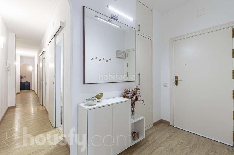 Foto 7ffb2641-4915-43ae-85f1-e4adc8a2f88b. Flat in carrer del rosselló . in La Nova Esquerra de l´Eixample Barcelona