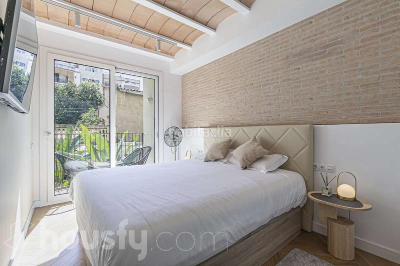 Foto b061e589-5449-460d-9db4-bf1ef15eb58b. Appartamento in carrer de la creu dels molers . in Barcelona