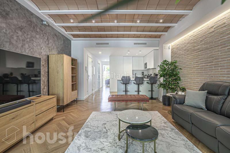 Foto e94a8acc-52ea-4825-93cc-b235ccab054a. Pis a carrer de la creu dels molers . a El Poble Sec - Parc de Montjuïc Barcelona