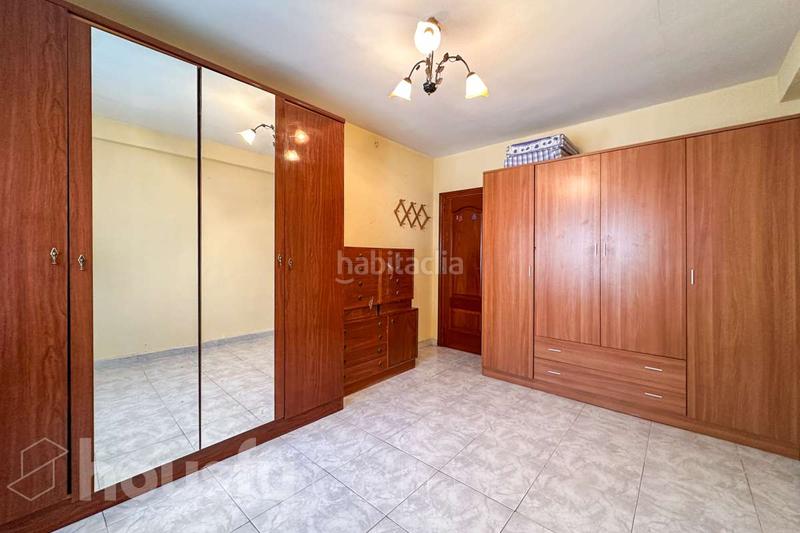 Foto 3660cffd-d42c-480b-8317-6c7af62ae1bf. Planta baja en calle lópez de hoyos . en Colina Madrid