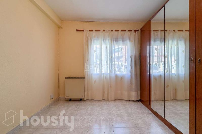 Foto 73dfb0cb-246c-4962-bc83-036591f6730d. Planta baja en calle lópez de hoyos . en Colina Madrid