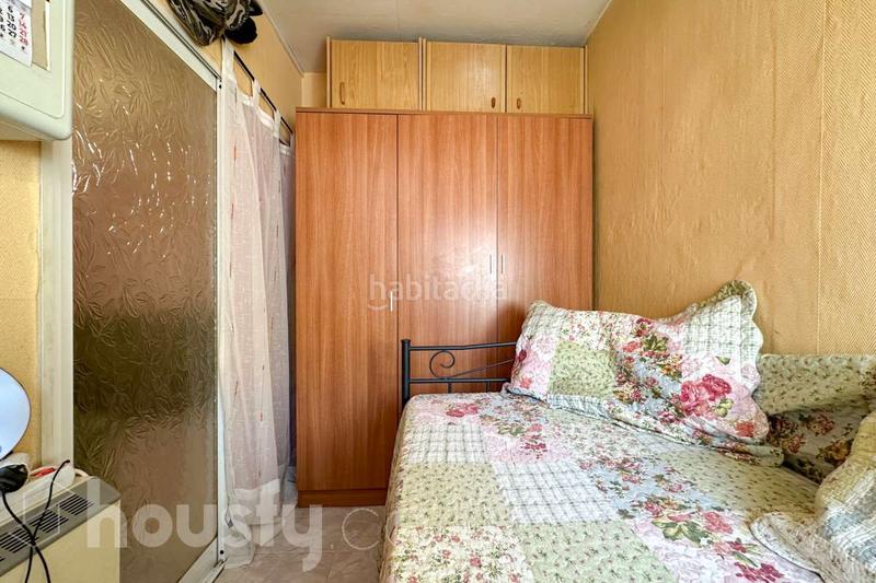 Foto 4977c5f7-da72-47de-a208-16f9cfdaf565. Rez-de-chaussée dans calle lópez de hoyos . dans Colina Madrid