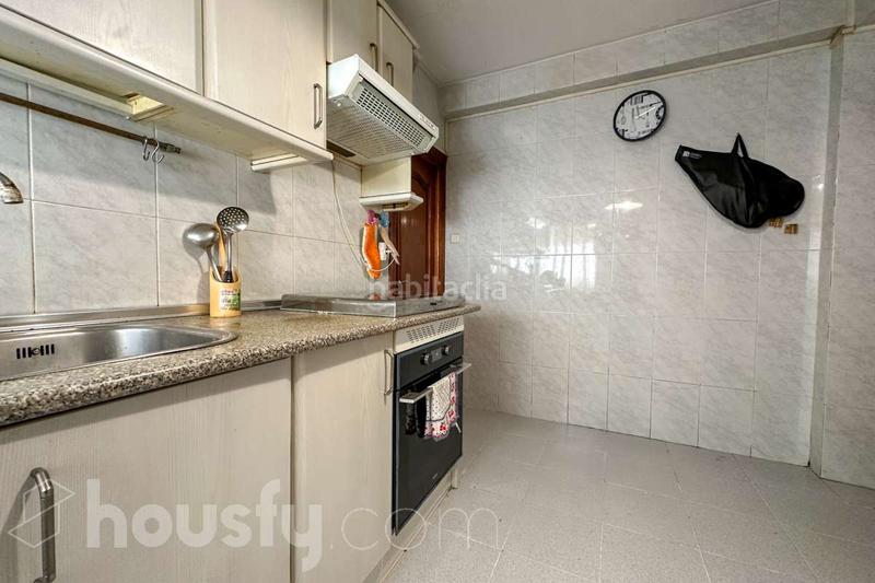 Foto 4abe8764-4b7a-4684-9efc-d792b13c246a. Rez-de-chaussée dans calle lópez de hoyos . dans Colina Madrid