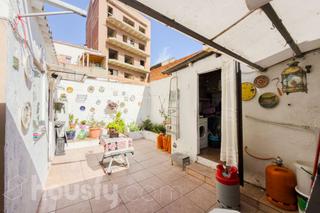 Ground floor in Carrer valls d'andorra .