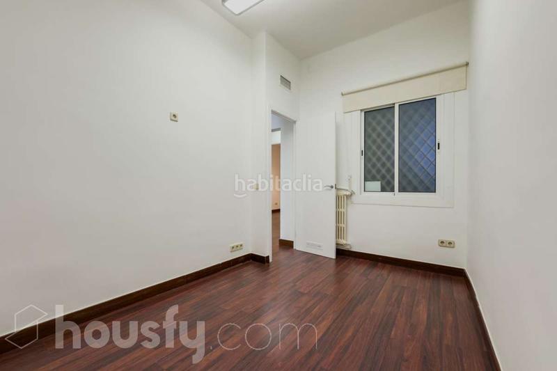 Foto 86c0ab42-7a6d-480e-9d39-0729495da5f3. Piso en carrer balmes . en Putget - Farró Barcelona