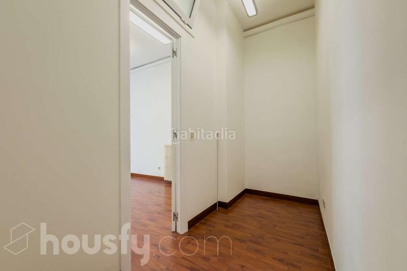 Foto e91e7e12-50b5-4672-a7ae-69dd25b66368. Piso en carrer balmes . en Putget - Farró Barcelona