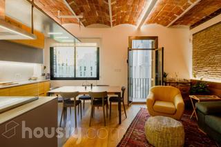 Etagenwohnung in Carrer general castaños .