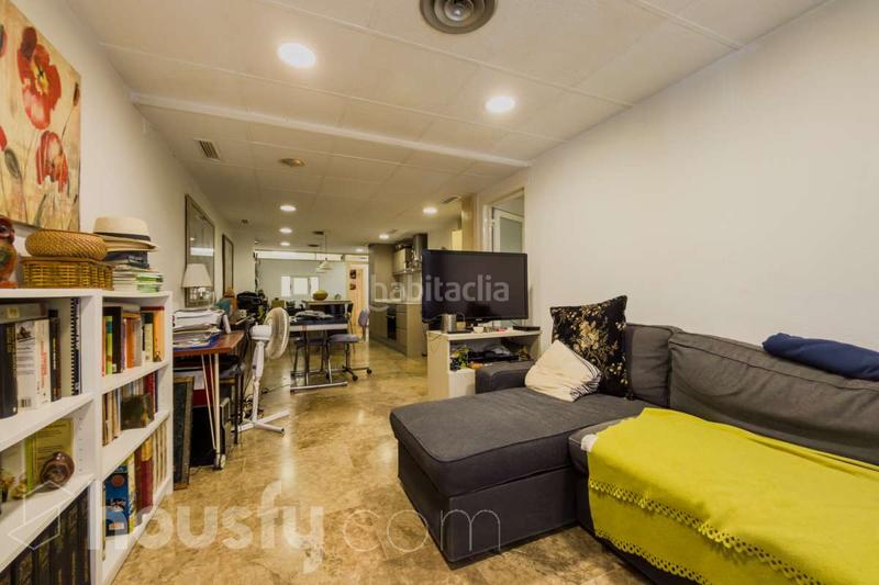 Foto fb46bf23-15ed-4738-a6aa-129cd2a86a38. Pis a carrer juan de sada . a Sants-Badal Barcelona