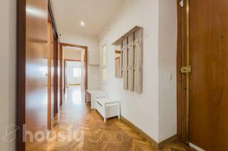 Appartement à Carrer de la indústria .