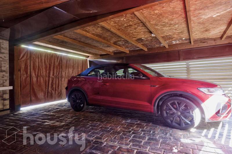 Foto 6cbc098f-53ad-47fa-ae2c-06d503f527c3. Casa a carrer dels avellaners . a Sant Muç Rubí