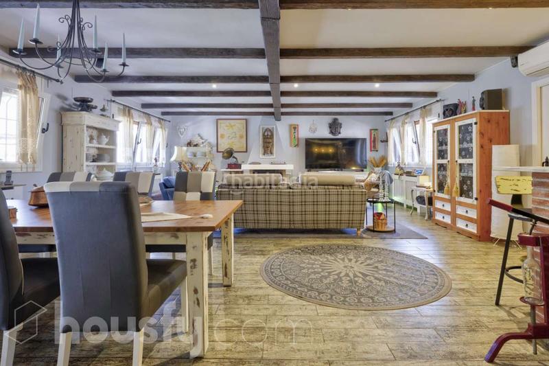 Foto 6adbc4cc-cafb-47fb-9462-36192b3fb701. House in carrer dels avellaners . in Sant Muç Rubí