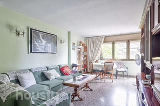 Appartement à Passeig valldaura .