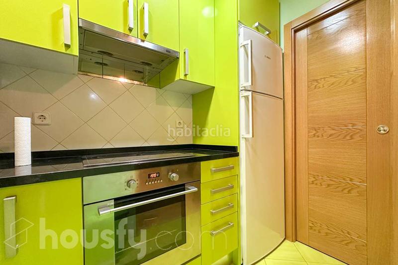 Foto bc4cb734-b203-4059-8d03-121bdbce590d. Piso en calle san cosme y san damián . en Embajadores-Lavapiés Madrid