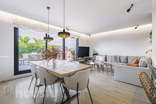 Dachwohnung in Carrer del rosselló .