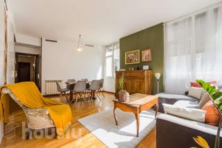 Flat in Bisbe laguarda .