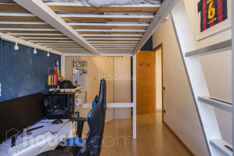 Foto 5b88c828-894c-4c3a-9492-b6fa17fc57e1. Maison dans carrer de chapí . dans Horta Barcelona