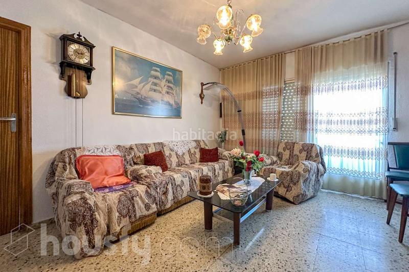 Foto 1c041f54-0d39-4326-b7a6-caf9ad79d3d4. Appartement dans calle san fortunato . dans San Fermín Madrid