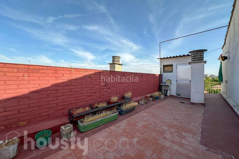 Foto ba3cf5b1-e838-4136-a191-8d722aee8753. Etagenwohnung in calle san fortunato . in San Fermín Madrid