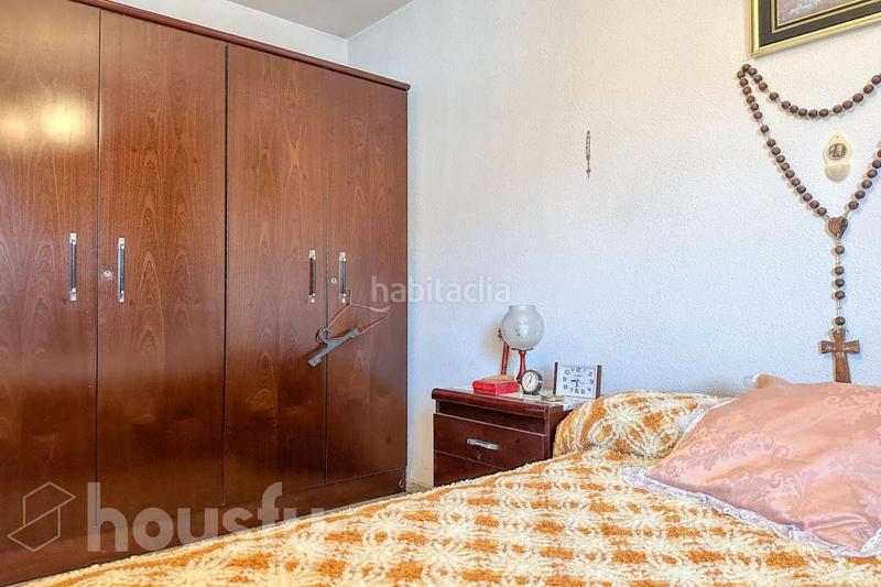 Foto ebc07a33-9ab5-443e-bf62-0307f446e2eb. Etagenwohnung in calle san fortunato . in San Fermín Madrid