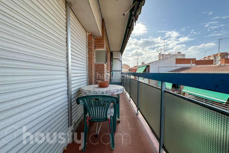 Foto 1d5f7abc-bc16-42ae-a49a-66d36cc14770. Flat in calle san fortunato . in San Fermín Madrid