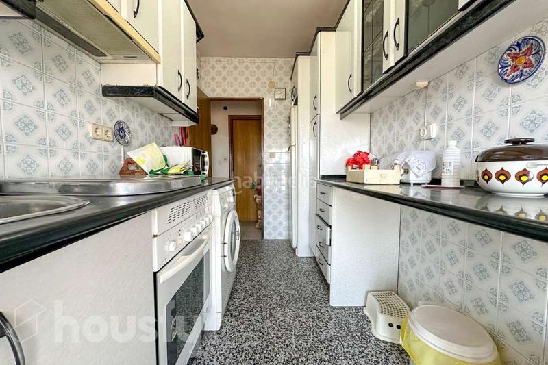 Foto 8540d2e1-1c8e-4037-8645-10eb63b0cb88. Flat in calle san fortunato . in San Fermín Madrid