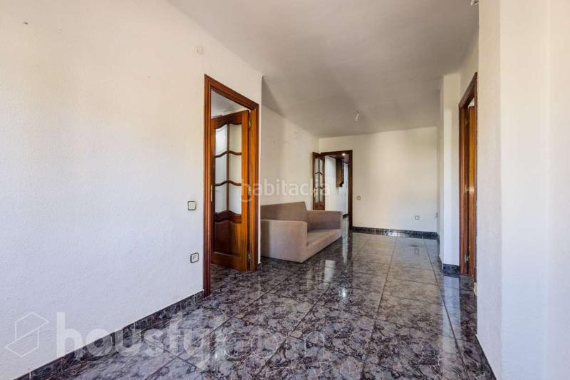 Foto 1af3a2a6-8236-43d0-8620-c6afa5ccdd1b. Appartement dans passeig de valldaura . dans La Guineueta Barcelona