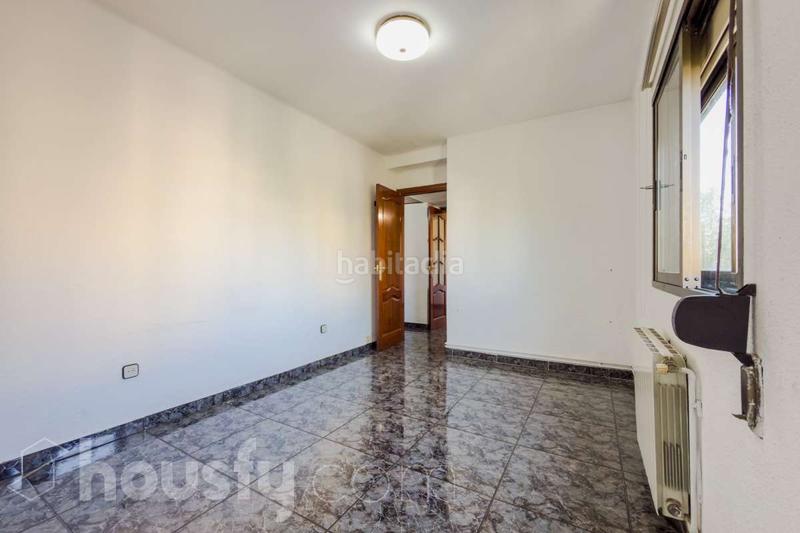 Foto e1e6f482-14f6-4124-ad36-ce56d34ff4bf. Piso en passeig de valldaura . en La Guineueta Barcelona