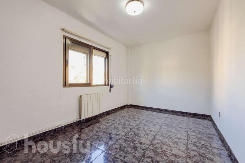 Foto e74370d7-74be-4a09-a717-f268f4d5a056. Piso en passeig de valldaura . en La Guineueta Barcelona