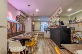 Local commercial à Carrer de parís .