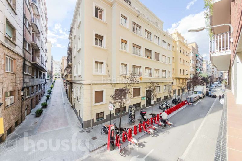 Foto 1fe6bf20-9bc4-4b03-9f2d-57ae487d04e5. Pis a carrer de balmes . a Putget - Farró Barcelona