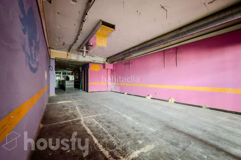 Foto af82a4f5-9a32-4e55-a0f2-d50d02699d1c. Business premise in carrer coll i pujol . in Centre Badalona