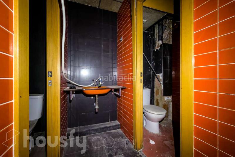 Foto ed259456-de75-4c47-a1e4-f36f185af378. Business premise in carrer coll i pujol . in Centre Badalona