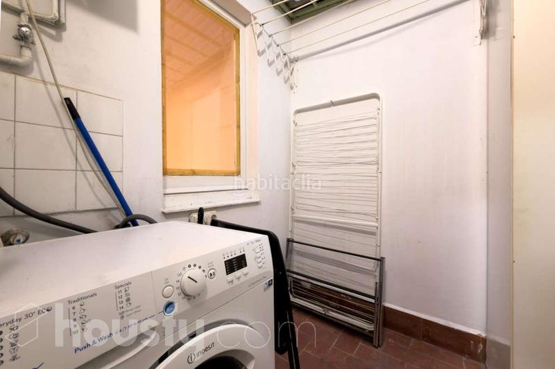 Foto 95cb7d62-0406-48cf-9528-4d3a1ae609f7. Piso en carrer jaen . en Vila de Gràcia Barcelona